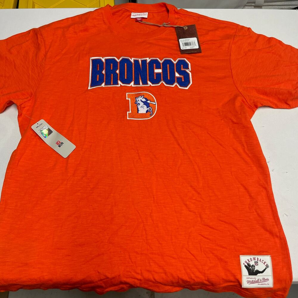 Denver Broncos Mitchell & Ness Vintage Logo Felt Patchwork Orange T-Shirt NWT
